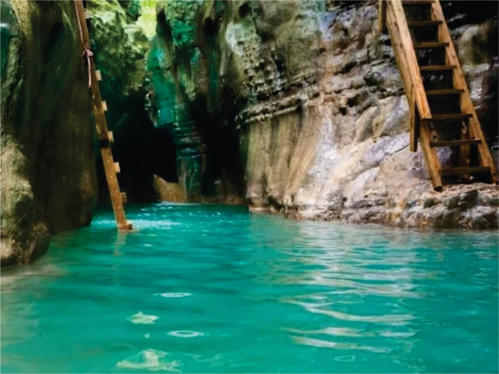 Cabarete Caves & El Choco National Park Adventure 12