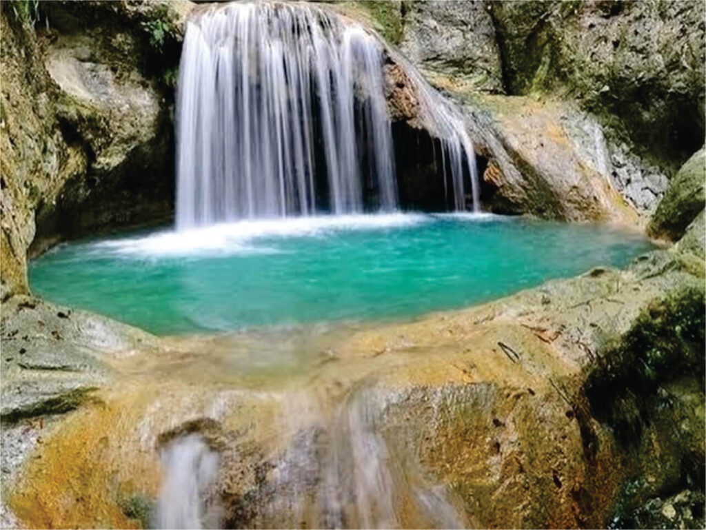 Damajagua Waterfalls Adventure: Hiking & Natural Slides 9